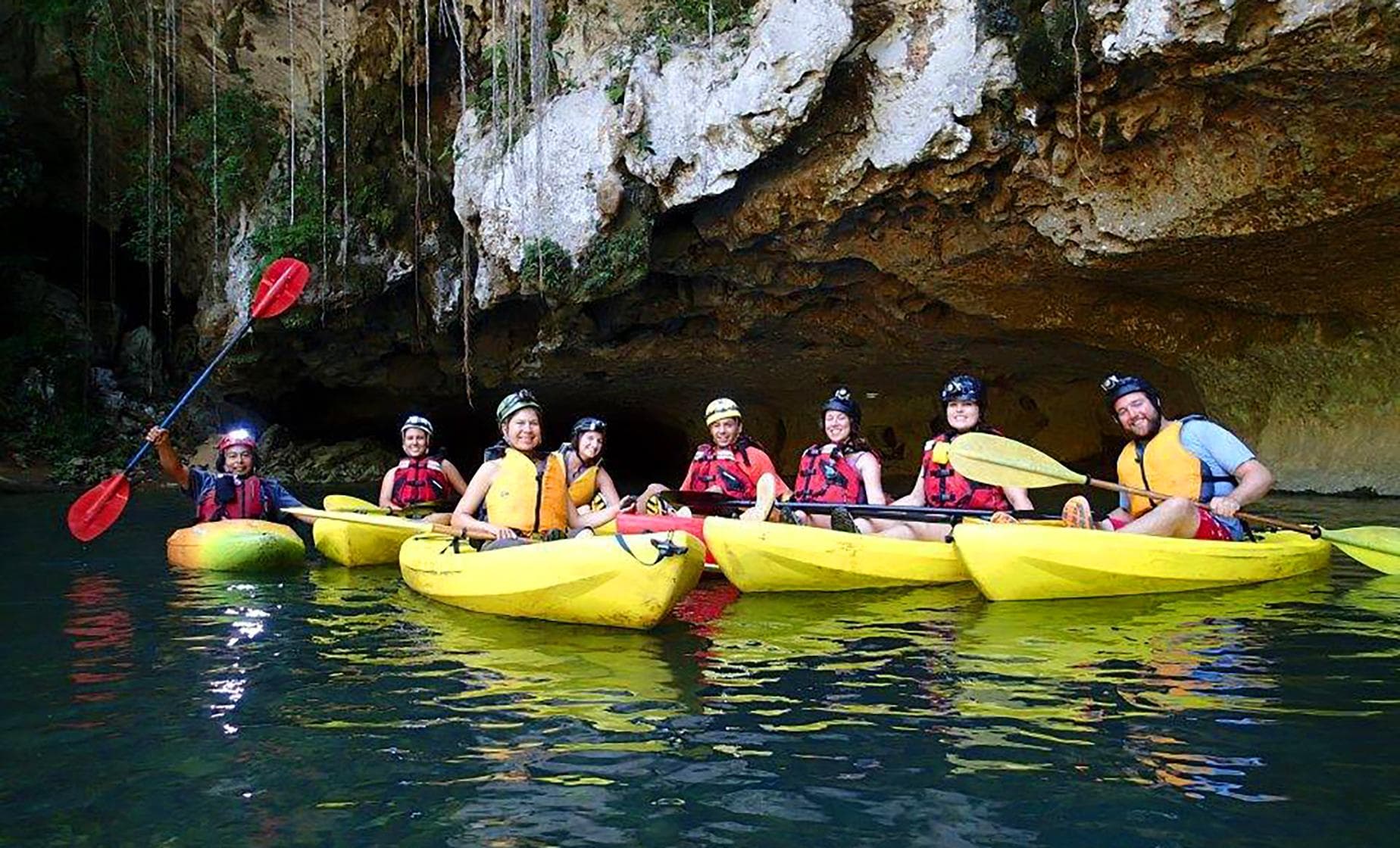 Xunantunich + Cave Kayaking photo 3